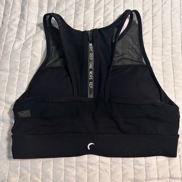 Zyia Active 2-Piece Set – Floral Leggings 6–8 + Black Sports Bra L - Picture 3 of 3